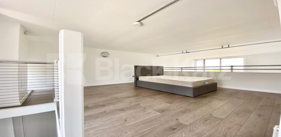 			VIRTUAL TOUR AVAILABLE!, 1 Bedroom, 1 bath, 1 reception Apartment			 ABILITY PLAZA-KINGSLAND ROAD, DALSTON/HAGGERSTON